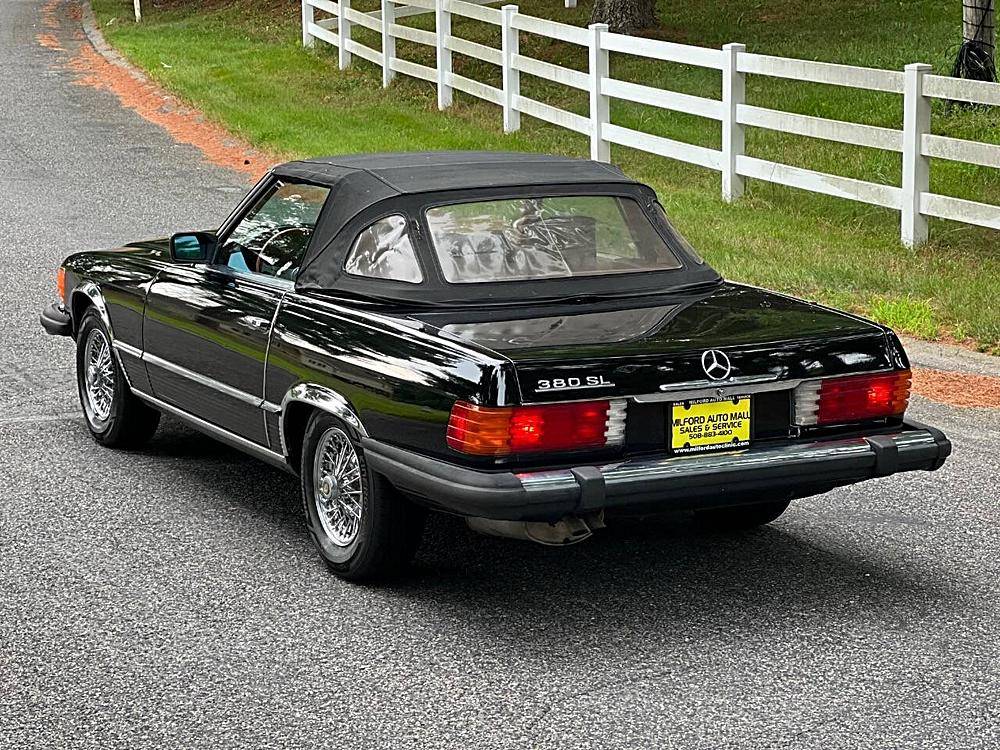 Mercedesbenz-380class-1985-black-19