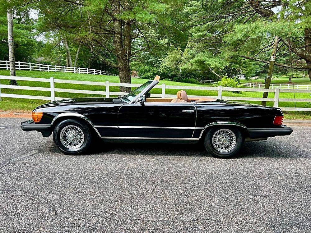 Mercedesbenz-380class-1985-black-3