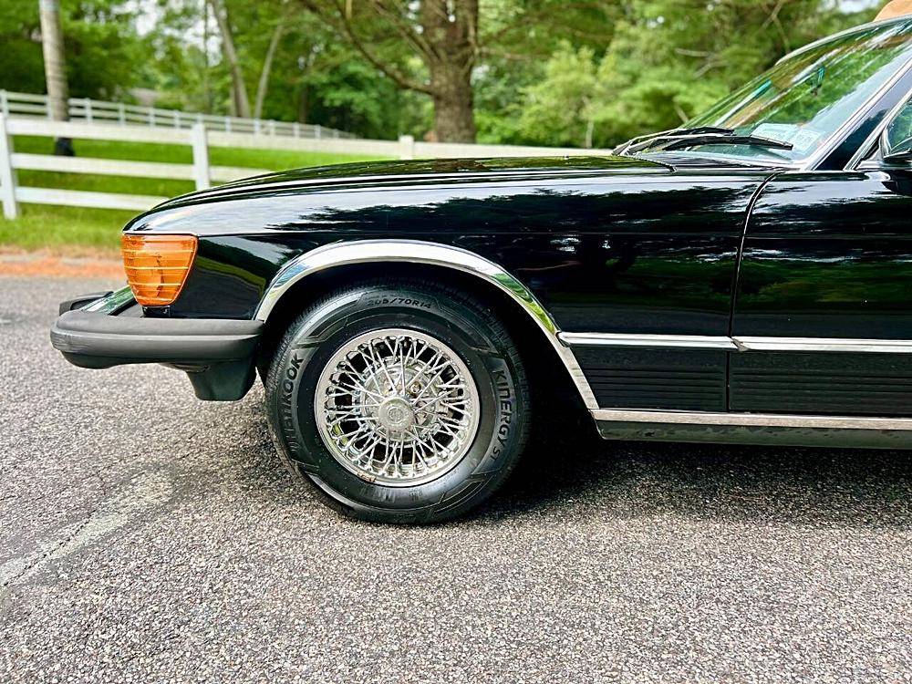 Mercedesbenz-380class-1985-black-4