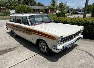 Mercury-Comet-1965-White-Red-15