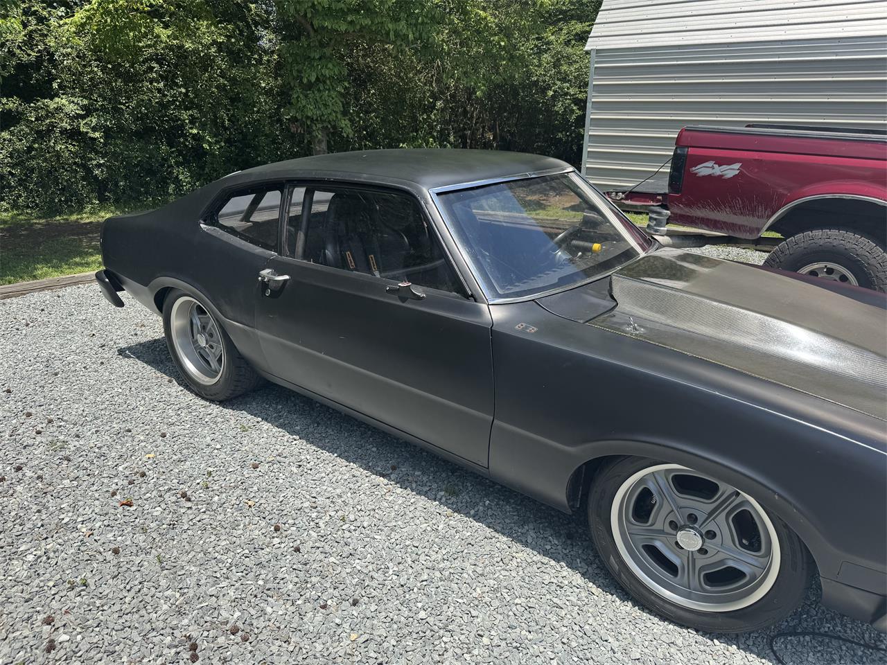 Mercury-Comet-1975-Black-Black-2