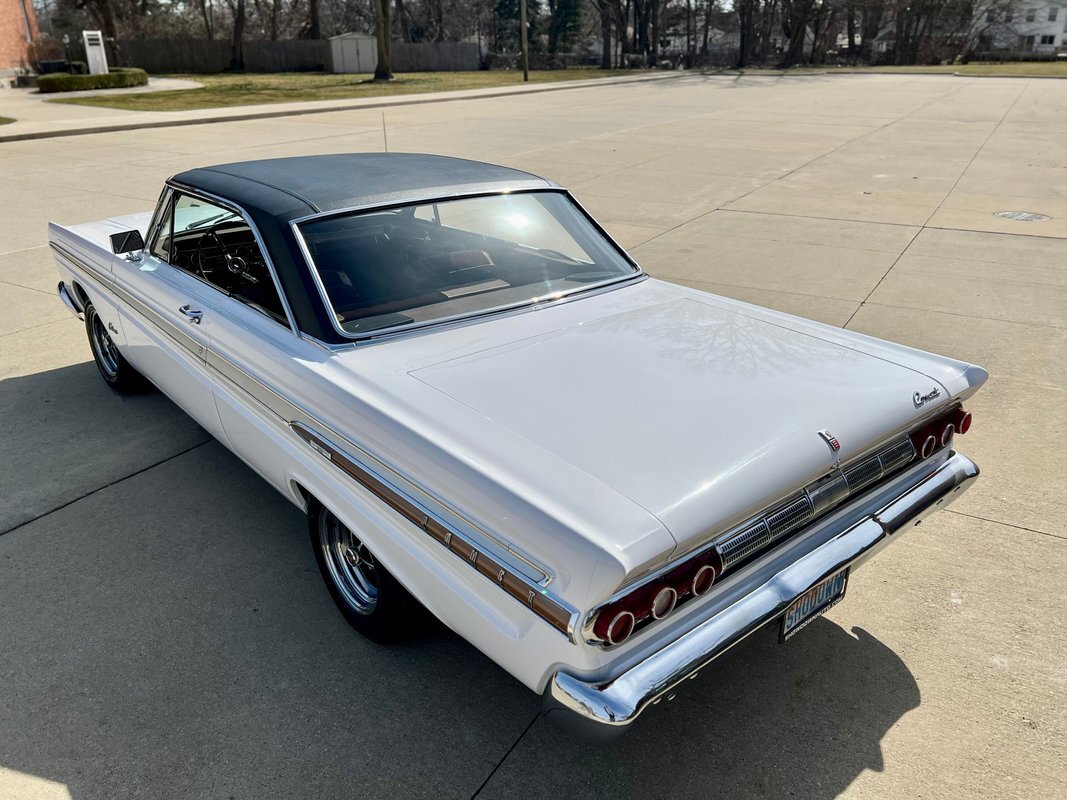Mercury-Comet-Caliente-1964-Coupe-14