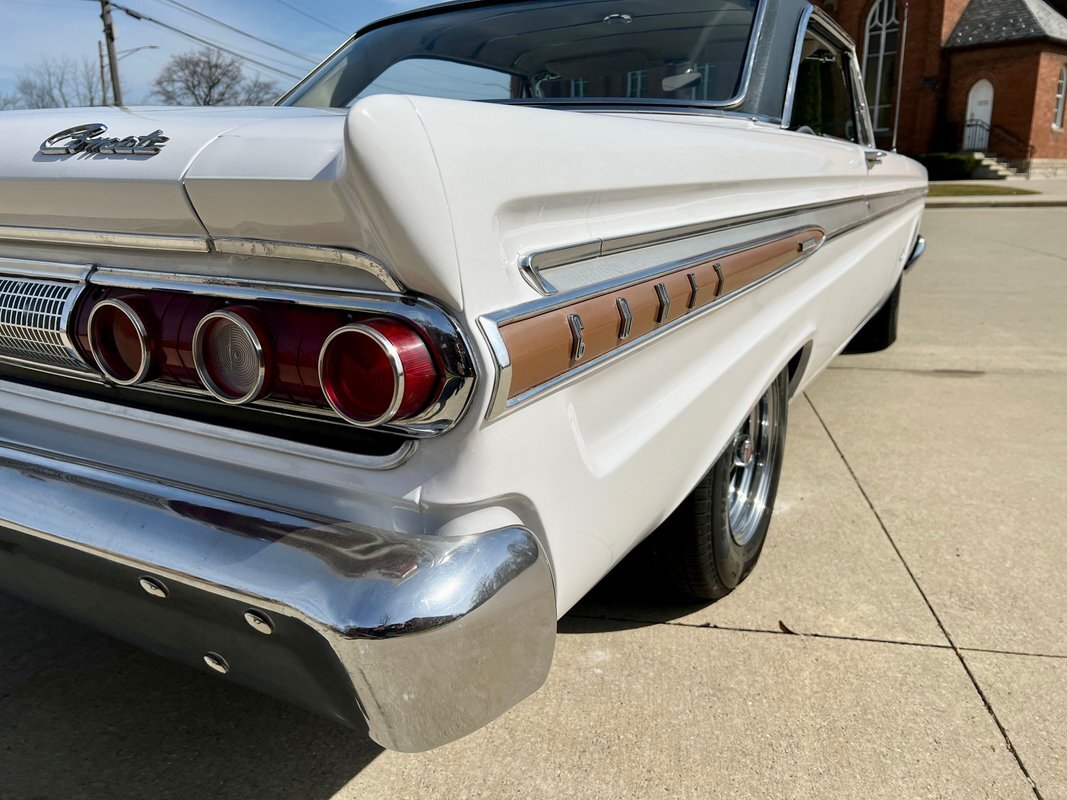 Mercury-Comet-Caliente-1964-Coupe-19