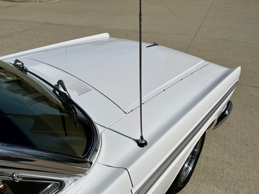 Mercury-Comet-Caliente-1964-Coupe-28