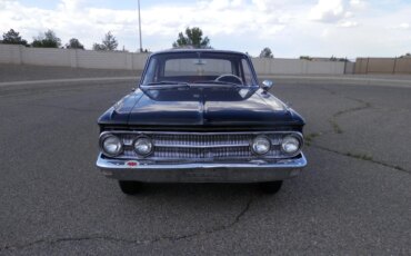 Mercury-Comet-caliente-1960-Black-Red-15