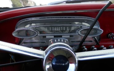 Mercury-Comet-caliente-1960-Black-Red-16