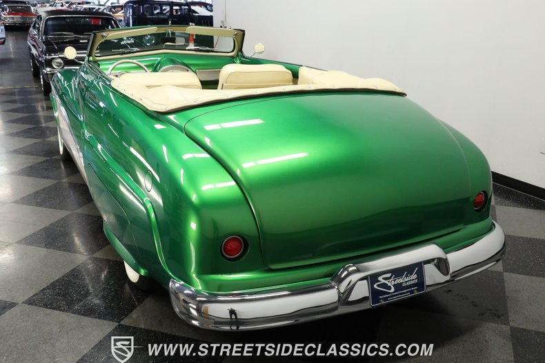 Mercury-Convertible-1949-Sour-Apple-Green-Almond-21