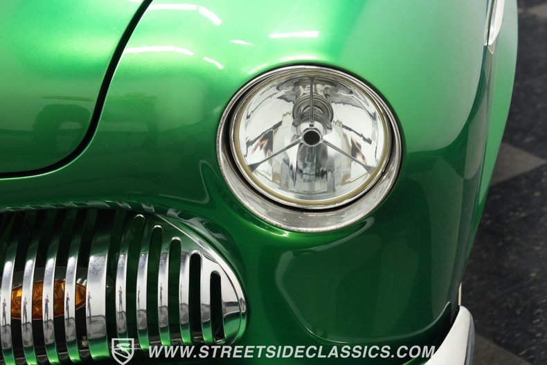Mercury-Convertible-1949-Sour-Apple-Green-Almond-27