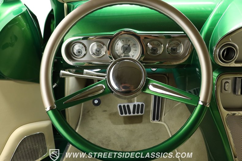 Mercury-Convertible-1949-Sour-Apple-Green-Almond-38