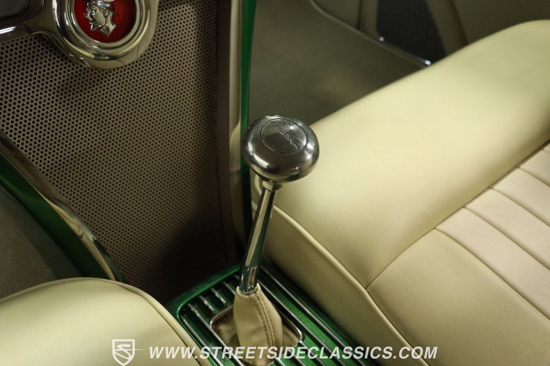 Mercury-Convertible-1949-Sour-Apple-Green-Almond-42