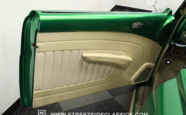 Mercury-Convertible-1949-Sour-Apple-Green-Almond-9