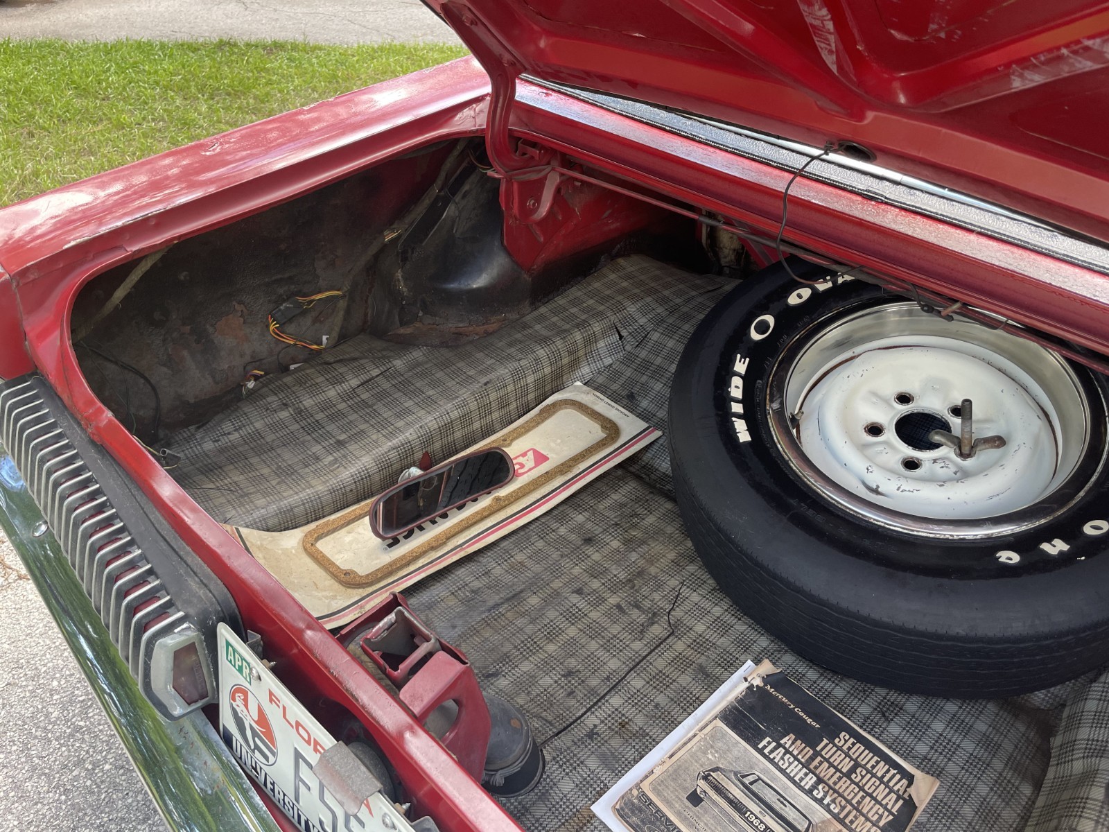 Mercury-Cougar-1968-Coupe-22