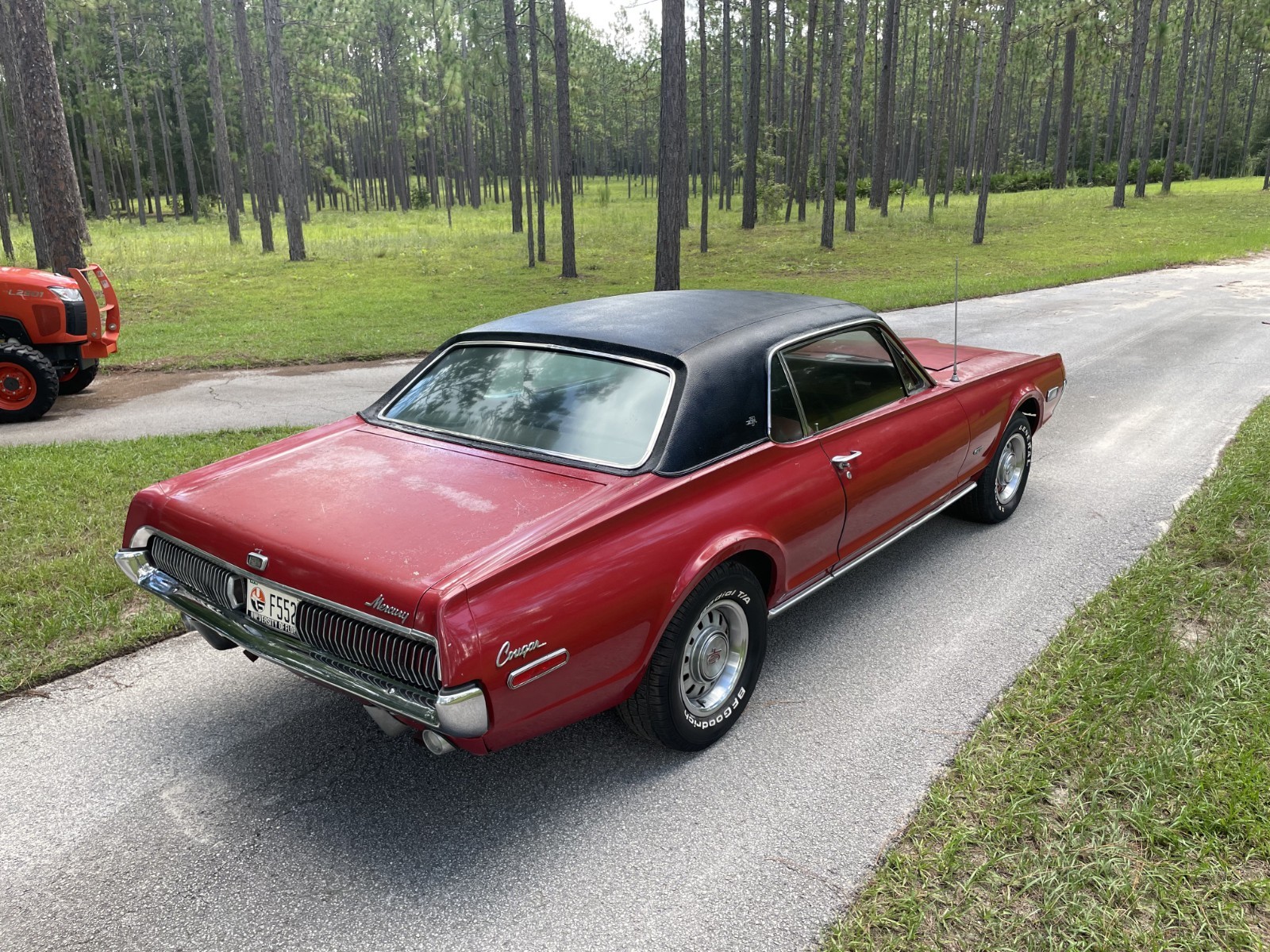 Mercury-Cougar-1968-Coupe-26