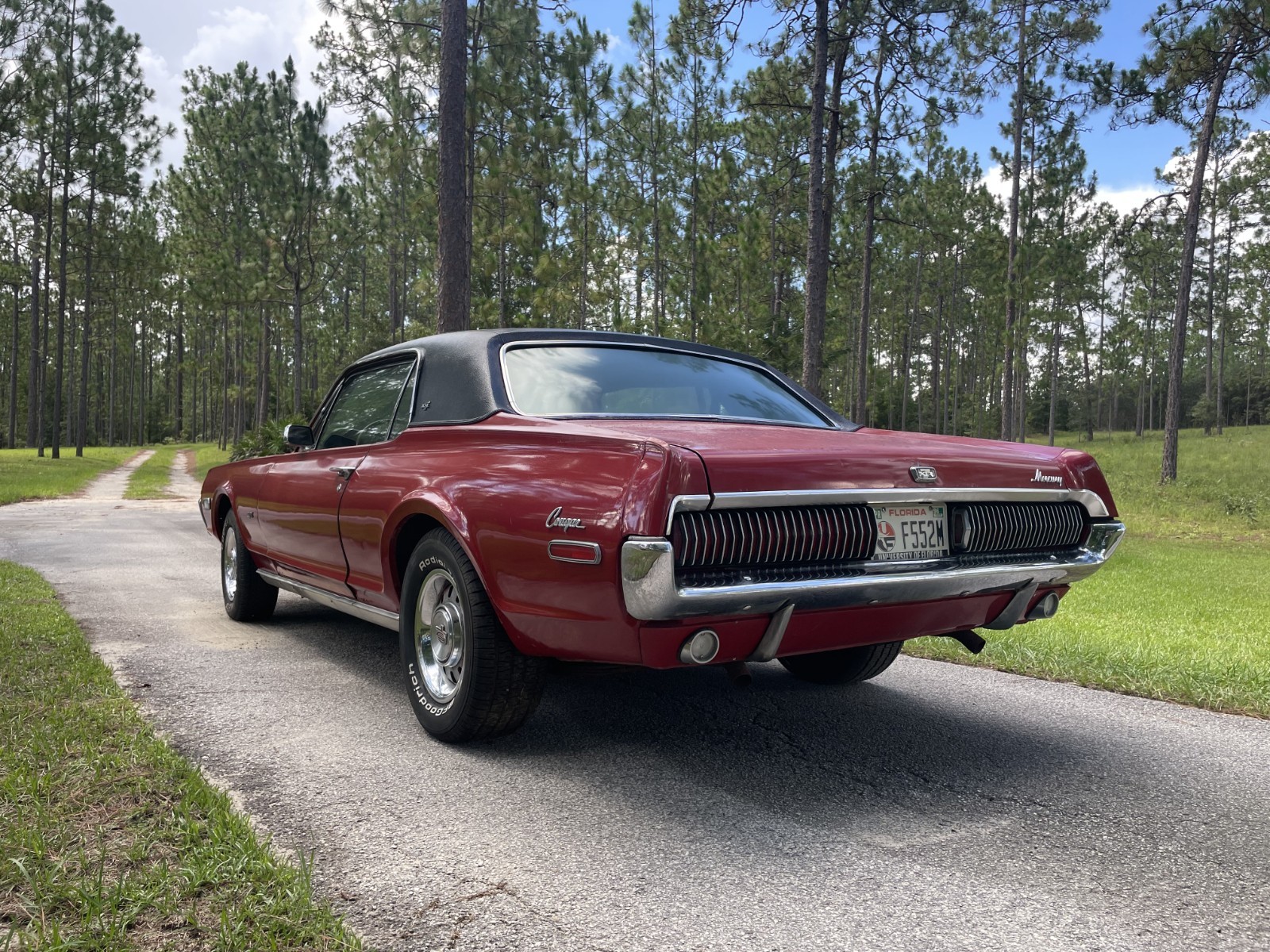 Mercury-Cougar-1968-Coupe-4