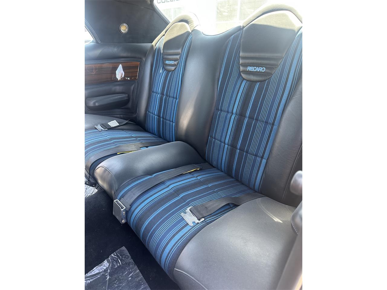 Mercury-Cougar-1969-Light-Blue-Black-and-Blue-3