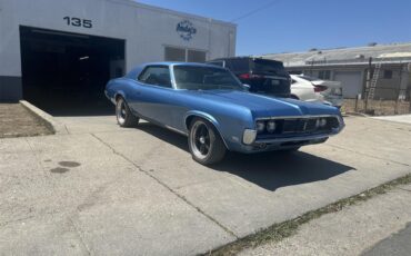 Mercury-Cougar-1969-Light-Blue-Black-and-Blue