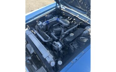 Mercury-Cougar-1969-Light-Blue-Black-and-Blue-6