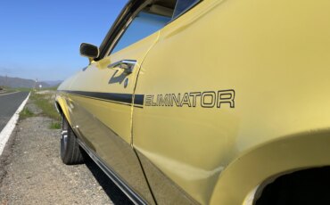Mercury-Cougar-1969-Yellow-White-11