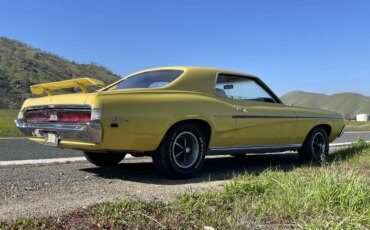 Mercury-Cougar-1969-Yellow-White-27