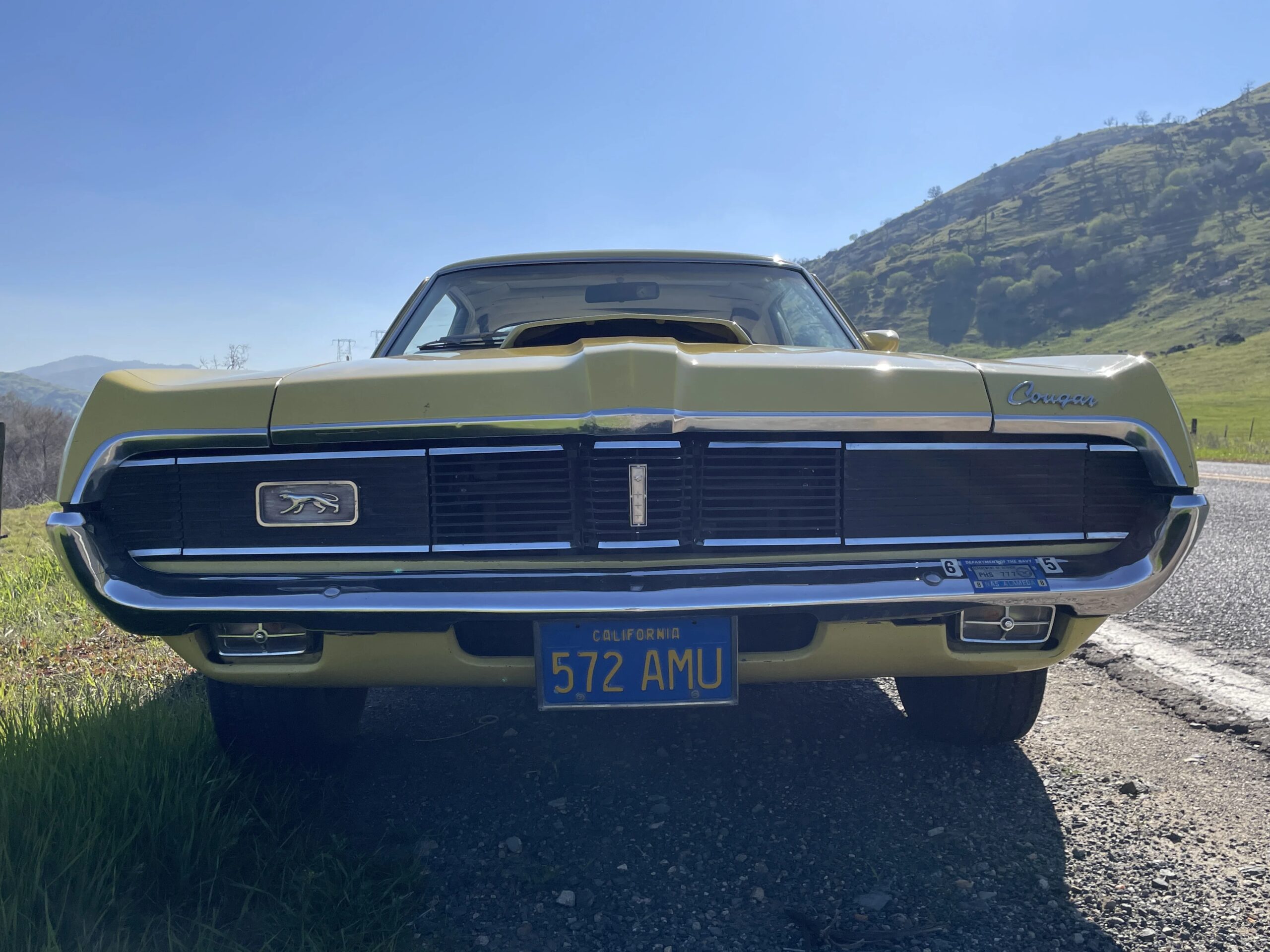 Mercury-Cougar-1969-Yellow-White-3