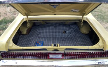 Mercury-Cougar-1969-Yellow-White-30