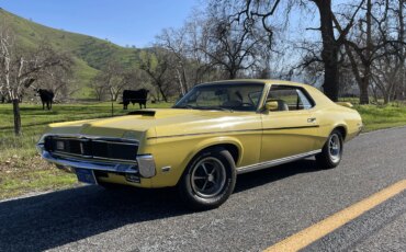 Mercury-Cougar-1969-Yellow-White-35