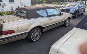 Mercury-Cougar-1988-Sedan-4