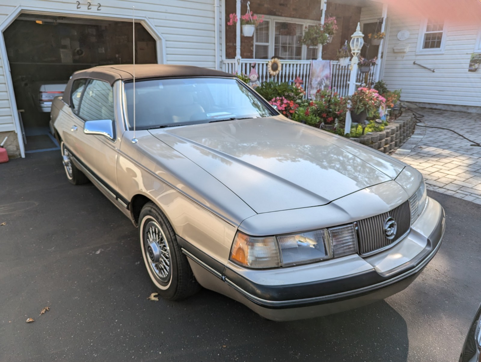 Mercury Cougar 1988 Sedan