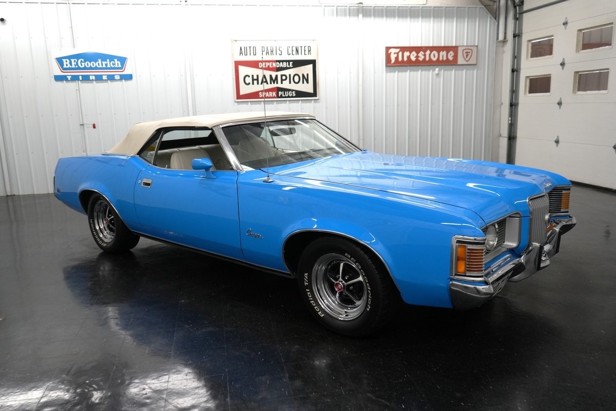 Mercury-Cougar-XR7-Convertible-1972-Convertible-19