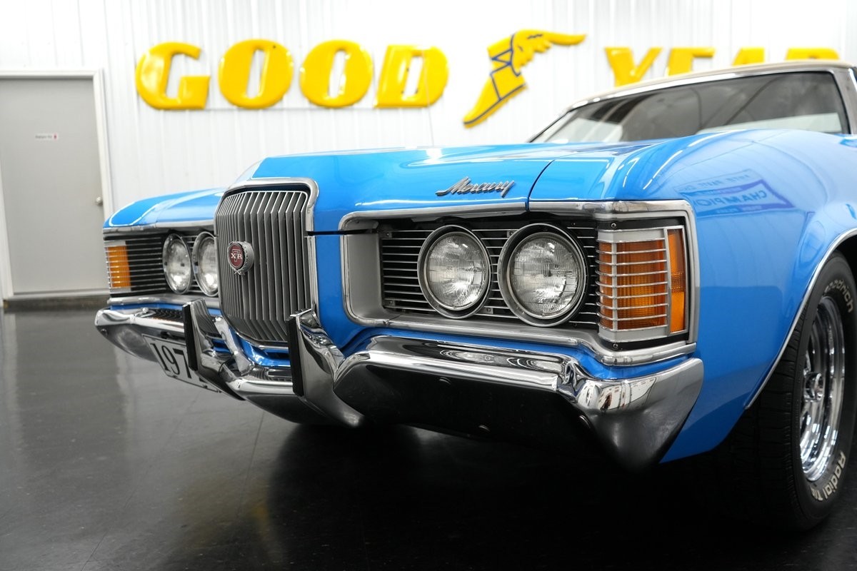 Mercury-Cougar-XR7-Convertible-1972-Convertible-30