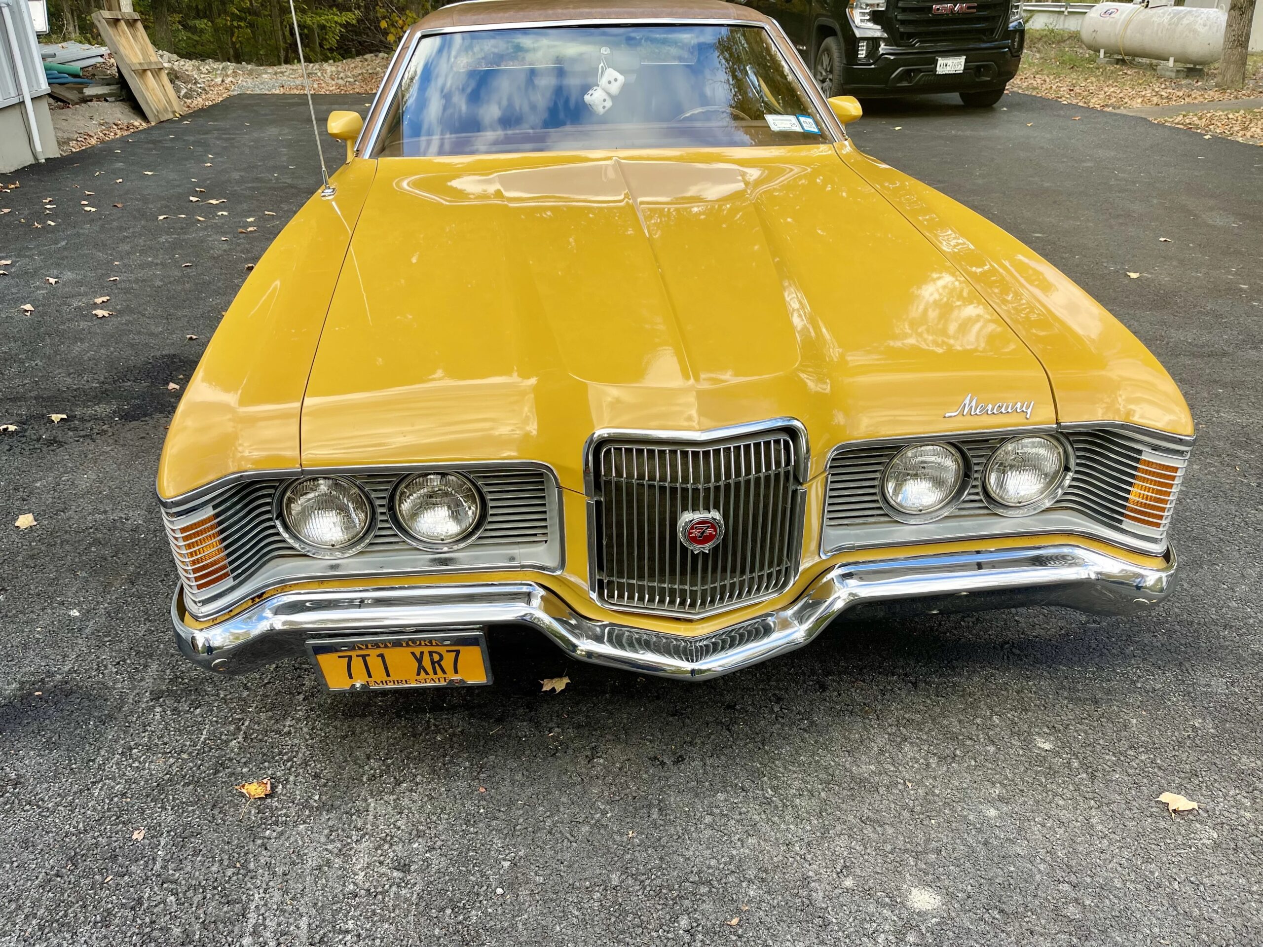 Mercury-Cougar-xr7-1971-Gold-Tan-3