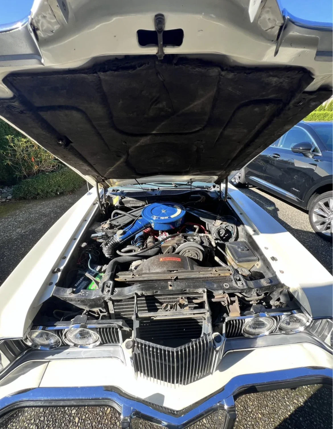 Mercury-Cougar-xr7-coupe-1973-White-Beige-10
