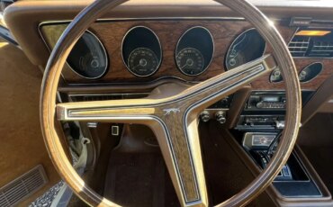 Mercury-Cougar-xr7-coupe-1973-White-Beige-11