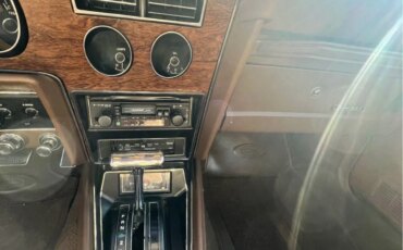 Mercury-Cougar-xr7-coupe-1973-White-Beige-3