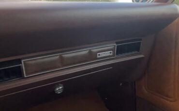 Mercury-Montego-1973-station-wagon-9