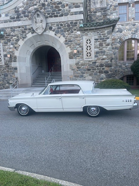 Mercury-Monterey-1963-4-DR-Hardtop-5