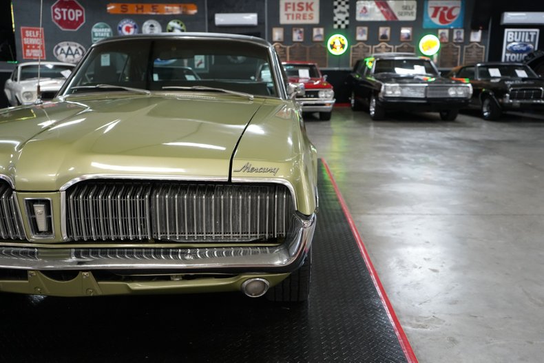 Mercury-Other-1968-Green-Black-30