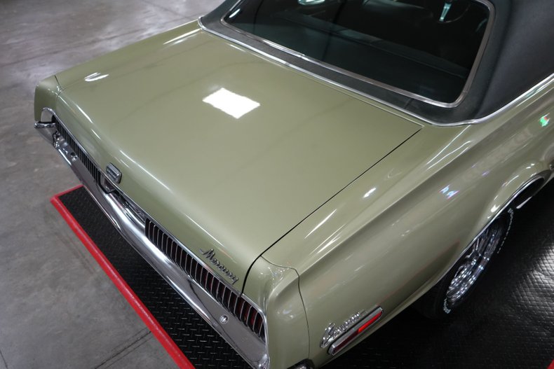 Mercury-Other-1968-Green-Black-48
