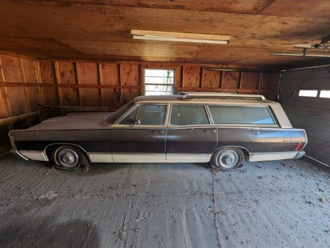 Mercury-Other-mercury-models-1968-Off-White-Black-1