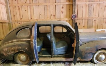 Mercury-Sedan-1940-Sedan-6
