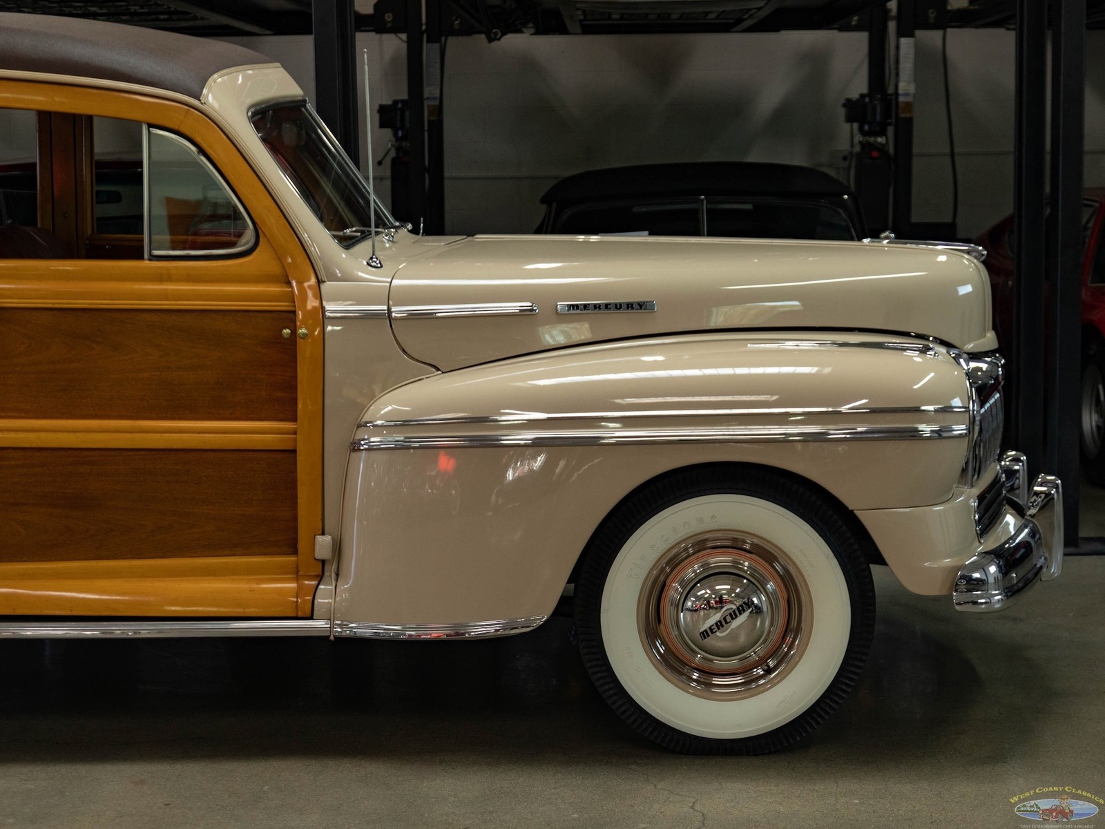 Mercury-Wagon-1948-Station-Wagon-3