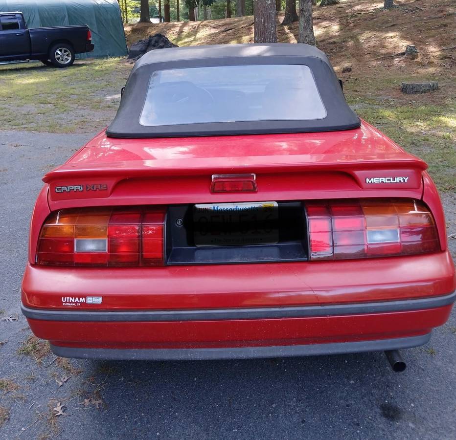 Mercury-capri-1991-red-4