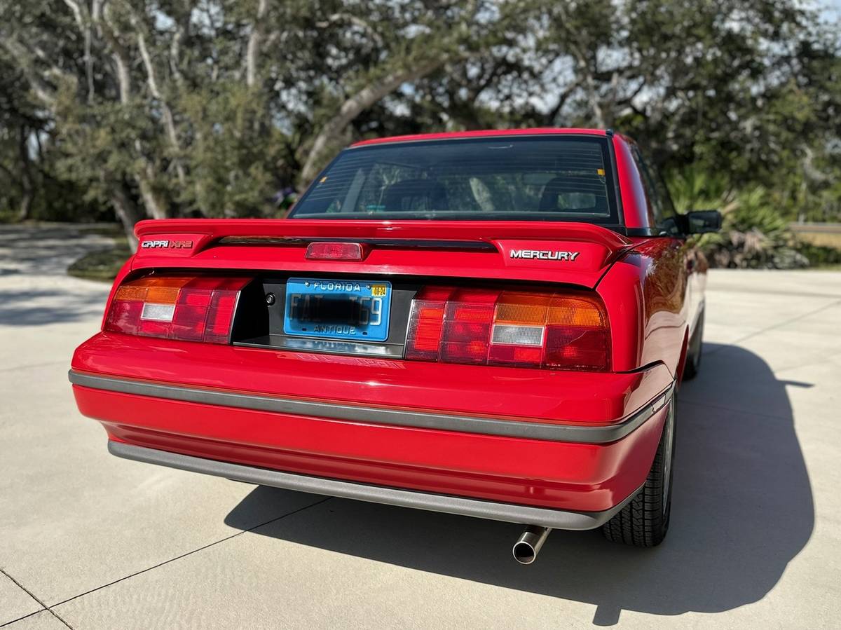 Mercury-capri-xr2-1991-red