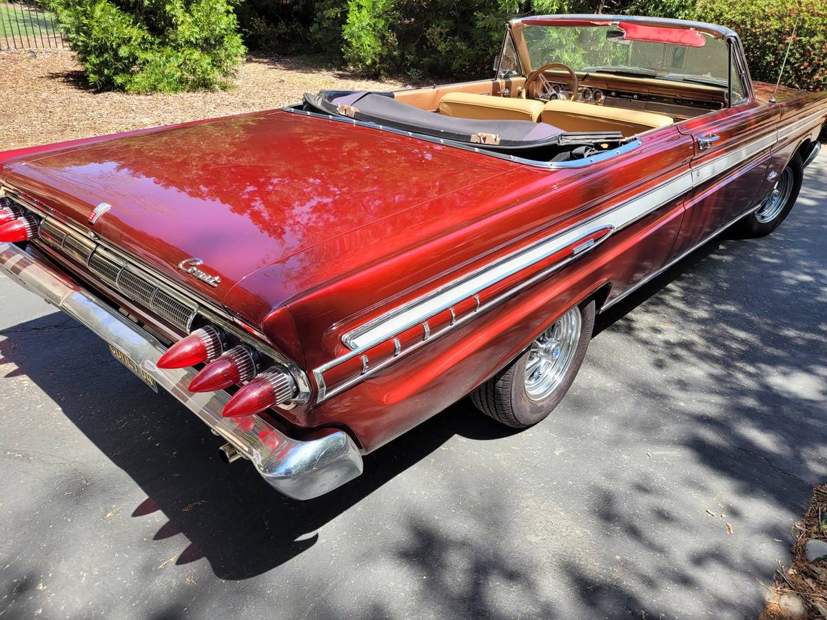 Mercury-comet-1964-red-2