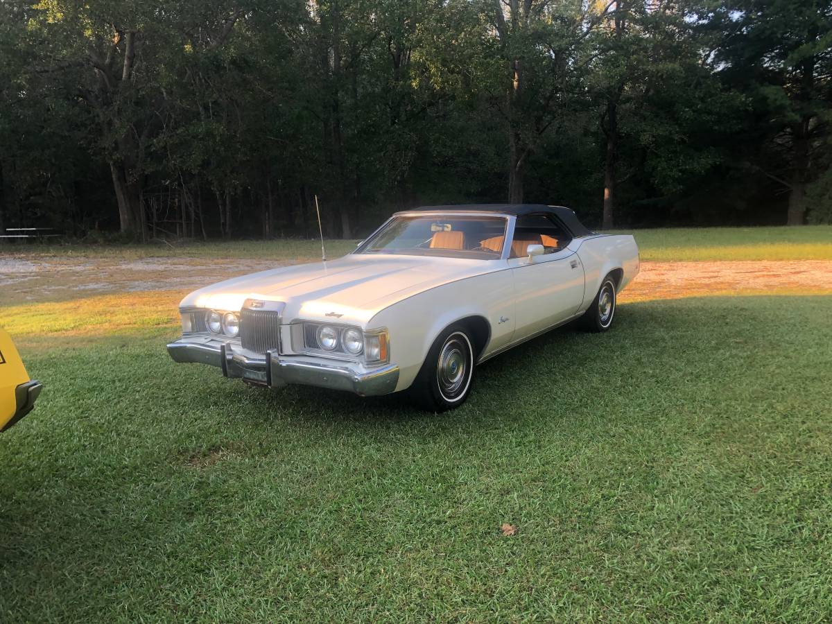 Mercury-cougar-convertible-1973-white-2