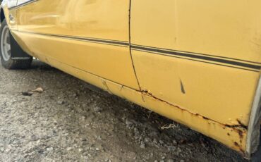 Mercury-cougar-xr-7-convertible-1973-yellow-12