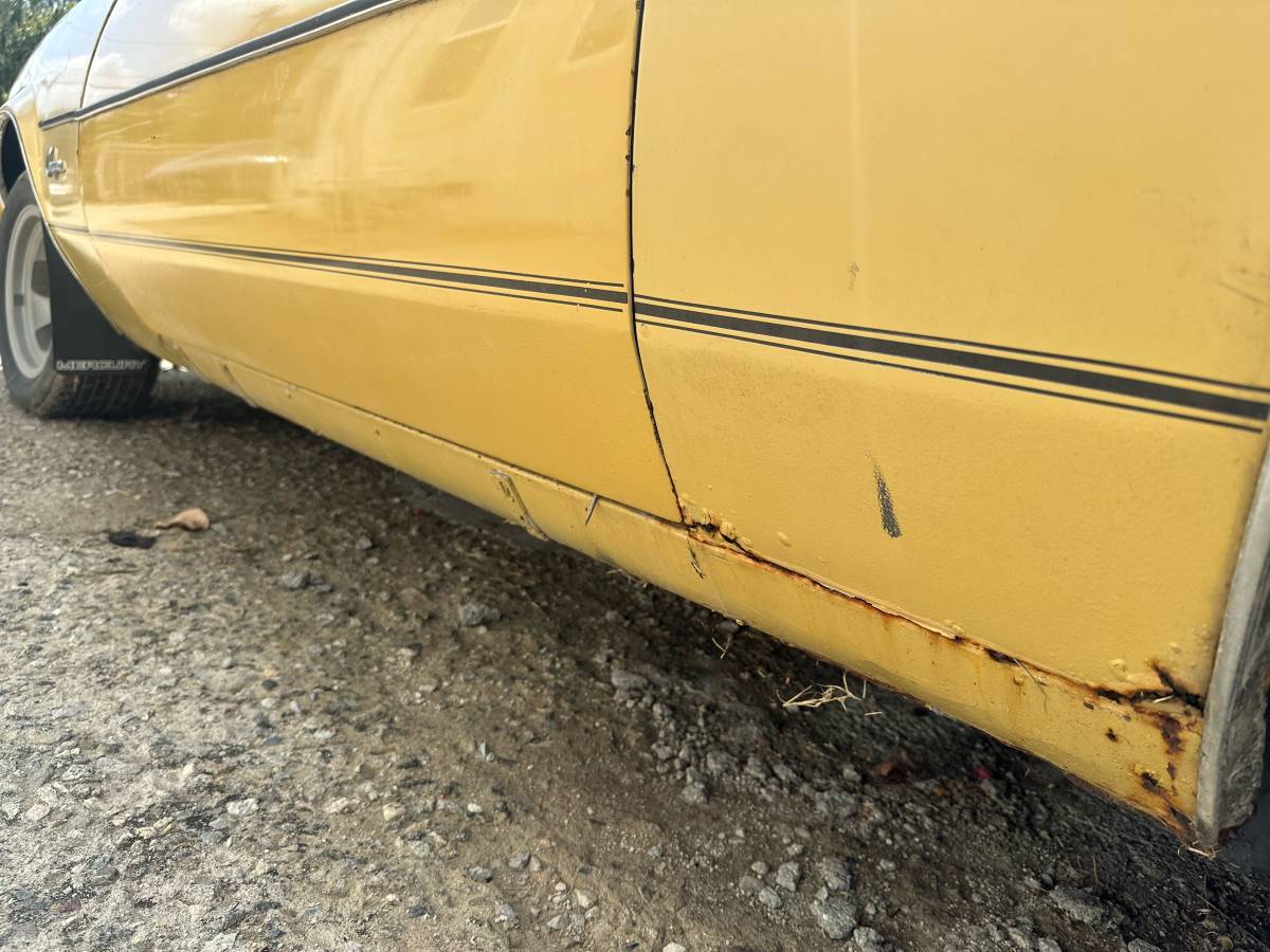 Mercury-cougar-xr-7-convertible-1973-yellow-12