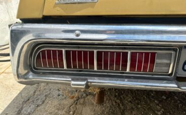 Mercury-cougar-xr-7-convertible-1973-yellow-4