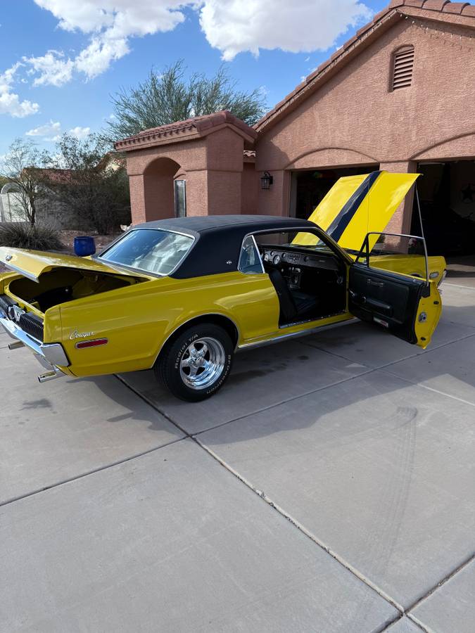 Mercury-cougar-xr7-1968-yellow-5