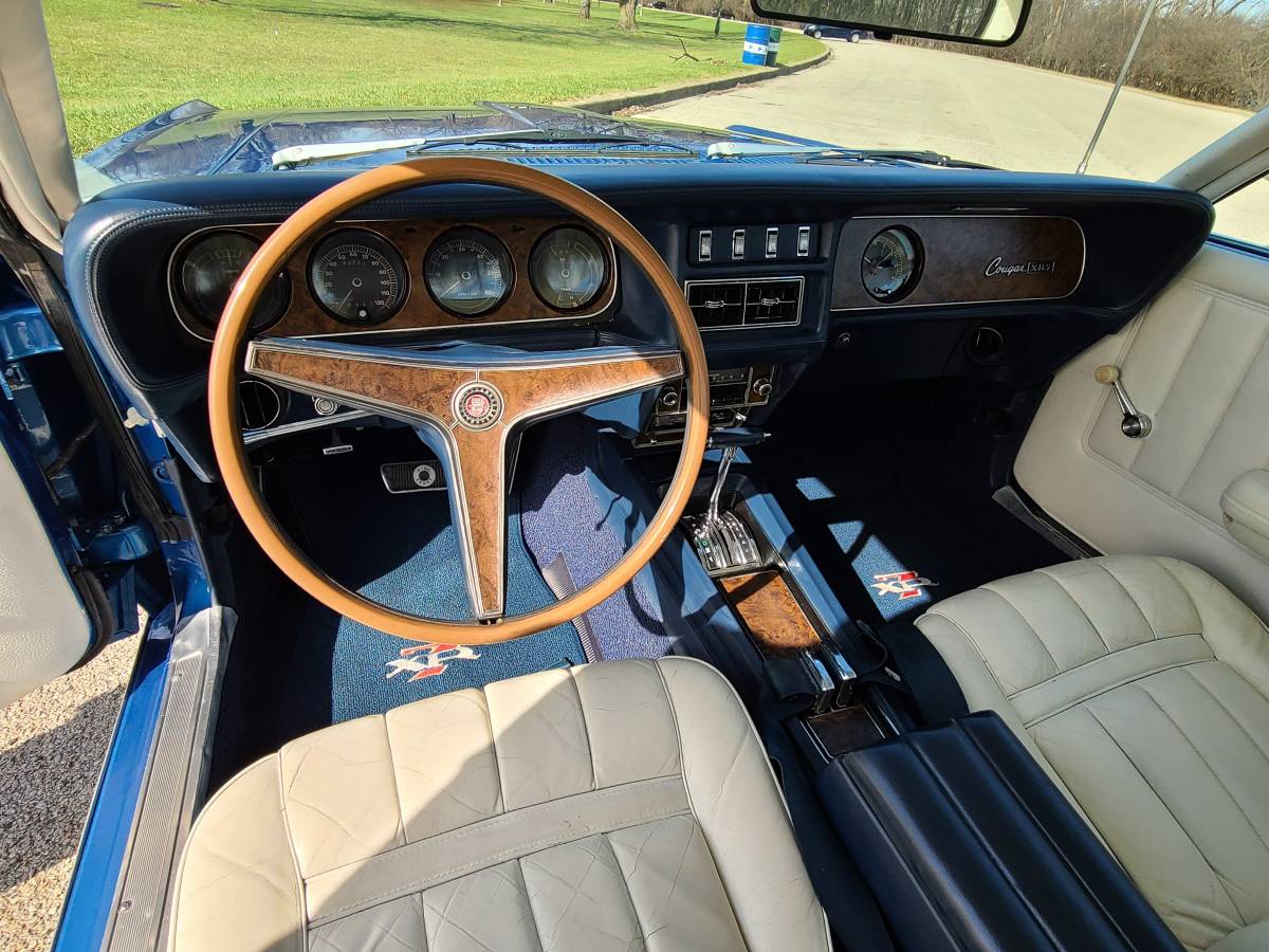 Mercury-cougar-xr7-1969-blue-18